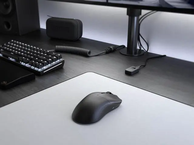 Alt view image 6 of 7 - Glorious Gaming Model O 2 PRO 4K/8K Wireless Gaming Mouse - 2.4GHz Wireless 1ms delay, 4K/8K Polling, 100M clicks, 59g Ultralight, Long Battery Life, 26K DPI BAMF 2.0 Sensor, 6 Buttons