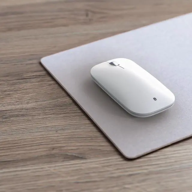 Alt view image 3 of 6 - Incase Modern Mobile Mouse  Designed by Microsoft  Lightweight, Precision Navigation, Right/Left Hand Use, Scroll Wheel, BlueTrack Technology, Wireless Bluetooth for Mac/Windows/8/10/11 (Platinum)