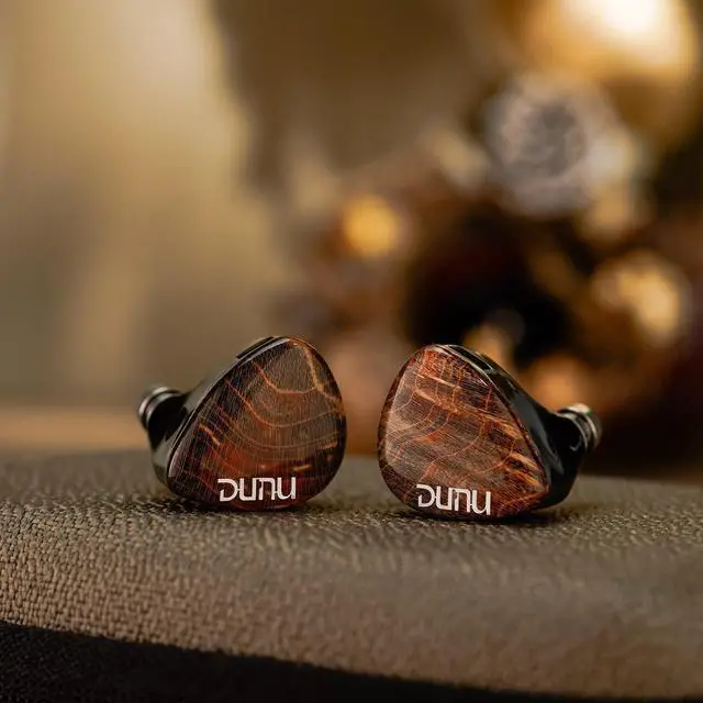 Alt view image 2 of 7 - HiFiGo DUNU x Gizaudio Da Vinci IEMs 2DD+4BA Hybrid Drivers in Ear Monitor, 5-Way Frequency Crossover HiFi Wired Earbuds with 3.5/4.4mm Detachable Cable for Musician Audiophile (Da Vinci)