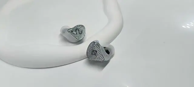 Alt view image 3 of 7 - EZ EAR SPA-SG in Ear Monitor,10MM PEEK+PU Composite Diaphragm Inner-Magnet DD HiFi Wired Earbuds in Ear Earphones,Crystal Diamond Surface IEMS for Musicians Singers Audiophiles,on Stage