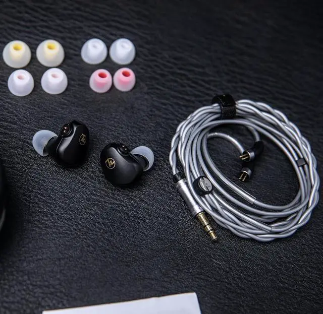 Alt view image 5 of 7 - 7HZ G1 in-Ear Monitor, 10mm DLC Dynamic Driver IEM Wired Earbuds (with Mic) + Tripowin Zonie IEM Cable, 16 Core Silver Plated HiFi Wired Earphone Cord (2Pin, Blue)
