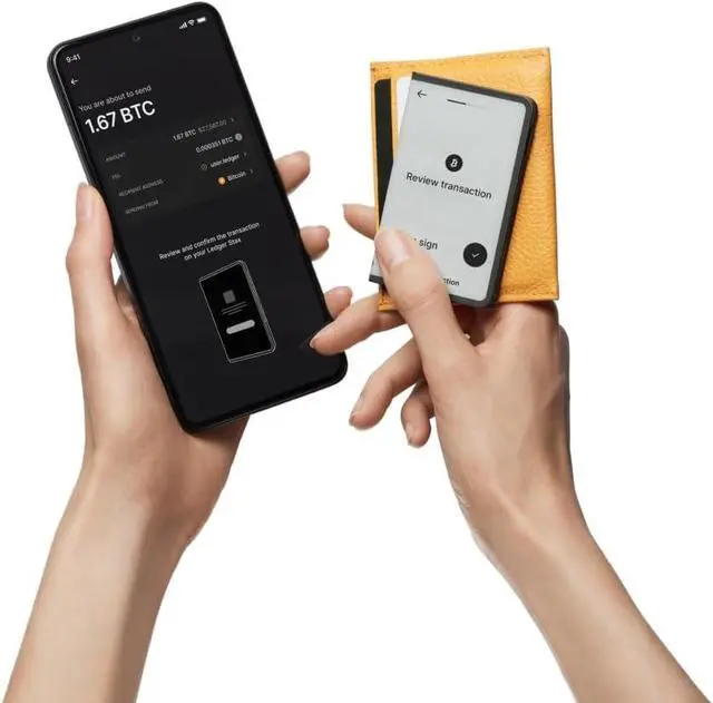 Alt view image 4 of 5 - Ledger STAX - Premium from Every Angle - Now Enhanced Recovery Key, Your Private Backup to Access Your Assets with a Secure tap