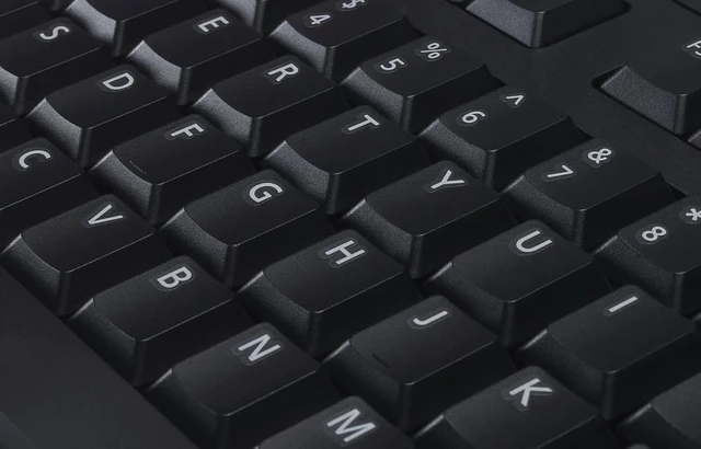 Alt view image 4 of 6 - Dell Business Multimedia Keyboard - KB522, Black