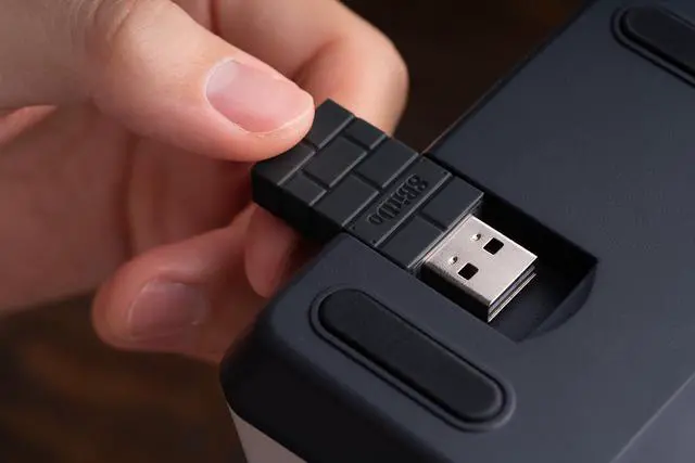 Alt view image 4 of 7 - 8BitDo Retro 18 Mechanical Numpad, Supports Calculator Mode, Bluetooth/2.4G/Wired Numpad for Windows and Android - N Edition