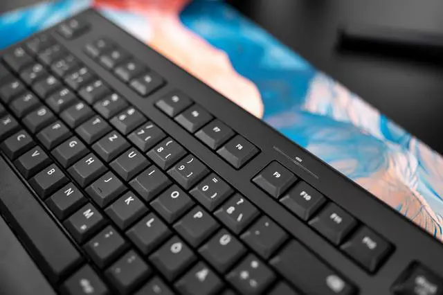 Alt view image 5 of 6 - CHERRY DW 3000 - Wireless Keyboard+Mouse Combo - 4 Additional Keys - US Layout - QWERTY Keyboard - GS Approval - Black