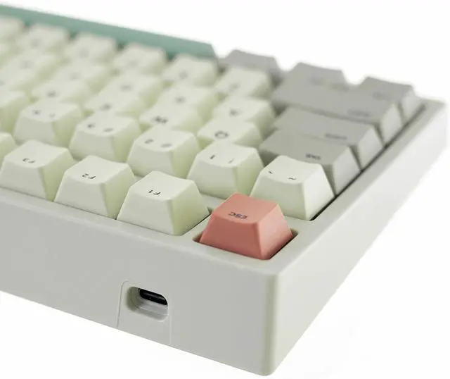 Alt view image 4 of 7 - GK GAMAKAY TK75 SE Mechanical Keyboard, Compact Size (White-Outemu Brown Switch)