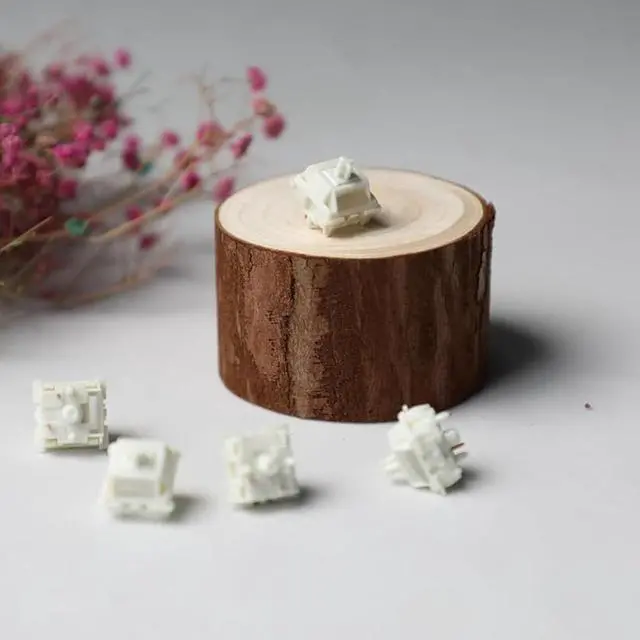 Alt view image 6 of 7 - Gateron Smoothie Keyboard Switches, Linear 5-pin 40gf Factory Pre-Lubricated White Switches, RGB LED Compatible, for MX Mechanical Keyboards(72pcs)