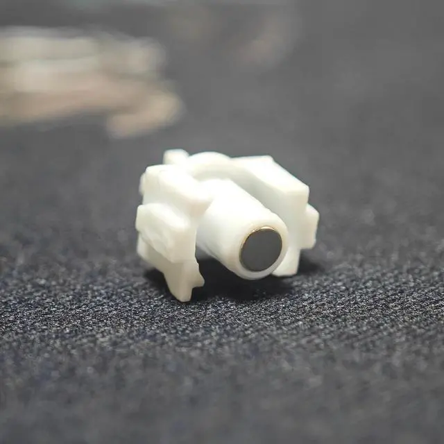 Alt view image 3 of 7 - Gateron Magnetic Jade Pro Switch RGB Linear HiFi Pre Lubed 36g POM PC PA66 Hall Hall Sensor Effect for Magnetic Keyboard Gaming Office (70)