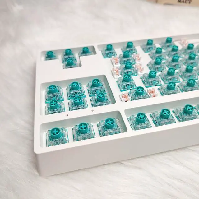 Alt view image 4 of 4 - Qinglong Linear Mechanical Switch  49gf Actuation, 3.8mm Total Travel  5-Pin Smooth POM Stem for DIY RGB Keyboards(10PCS)