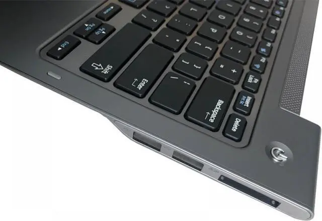 Alt view image 2 of 5 - US Layout Keyboard with Palmrest Compatible with NP530U3C NP530U3B NP535U3C 530U3B 530U3C NP540U3 NP532U3C NP532U3A Model BA75-04042L