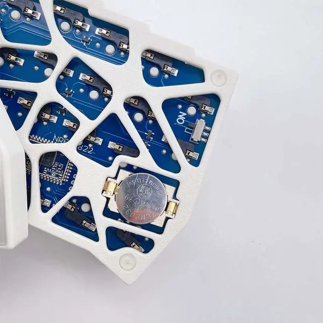 Main image of SZRKBD 2.4-G wirelessness Connect Single Mode Portable 40% Split 46-Key MX Mechanical Keyboard (White, Kit)