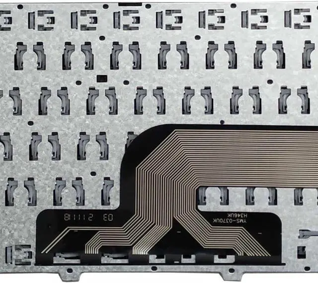 Alt view image 4 of 5 - Spanish Keyboard Compatible with D-EL-L P26E P28E 5557 P39F P40F Models MP-13N73SU-442 MP-13N7 CN-0JYP58 CN-0HHCC8-72438