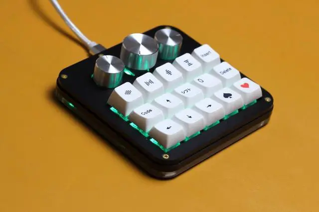 Alt view image 4 of 7 - 15 Key Macro Programmable Keyboard,Macro Mechanical Gaming ,Custom Knob KeyPad, Hotswap Blue Switch Gaming Keyboard,USB C Wired 15 Key Keyboard with Software For Win ,Mac OS (Black&RGB&Copper Plate)