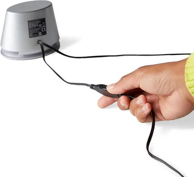 Alt view image 2 of 4 - Stereo 2.0 Speakers for PC or Laptop with Volume Control, 3.5mm Aux input, USB-Powered, 1 Pair, Silver