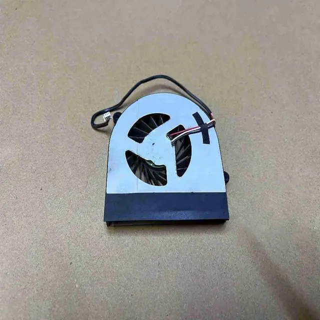Main image of 6-31-W370S-101 for AB7905HX-DE3 5V 0.40A fan