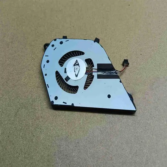 Main image of 0Y64H5 Suitable for 15 7570 7573 7580 series notebook computer Y64H5 cooling fan replacement,