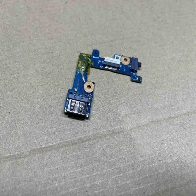 Main image of 9833P for E5440 USB power board
