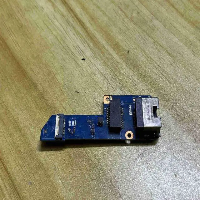 Main image of 8132P E430 E435 E430C E530 Ethernet