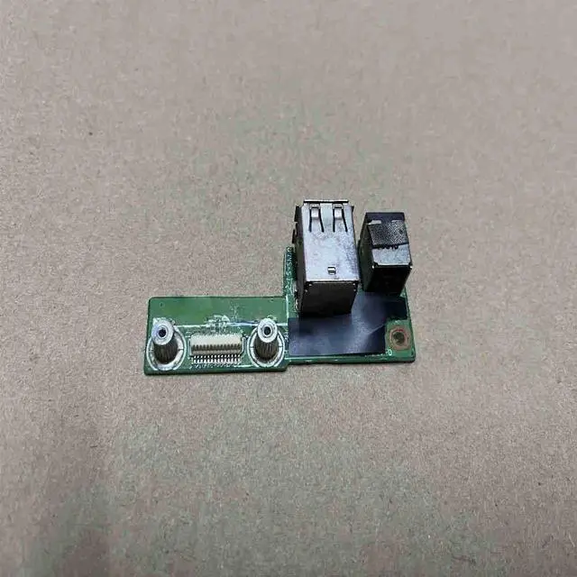 Main image of M1530 USB board 07538-1 DH3 48.4W104.011 port board