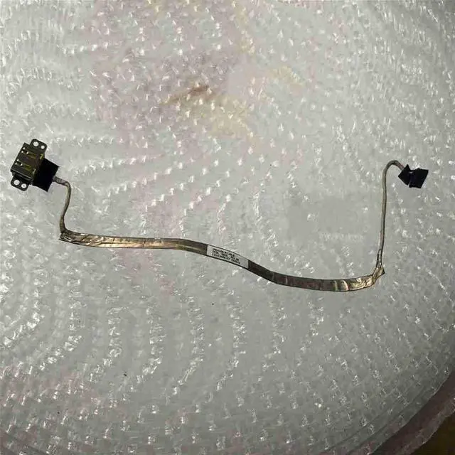 Main image of RDC30100QD00 for 700 CMX40 DC input cable