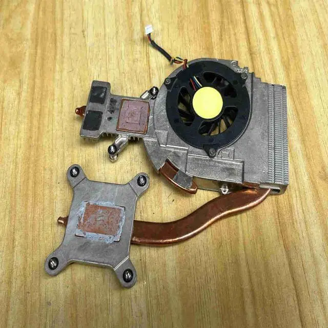 Main image of 15 1557 Heat sink with fan 0RGF24