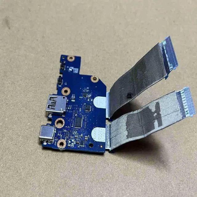 Main image of 3400 Push button switch USB charging board 06Y2Y6 0D2D9P 0RJ2NM G851P