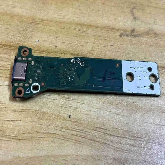 Main image of K372P 7420 USB USB-C IO board GDC41 0VY00G VY00G
