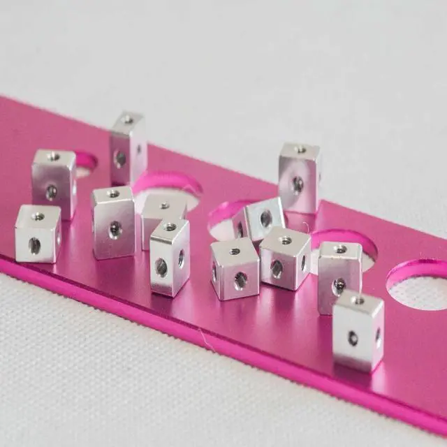 Main image of Chassis DIY six-sided nut fixing baffle M3 thread 10x10x6