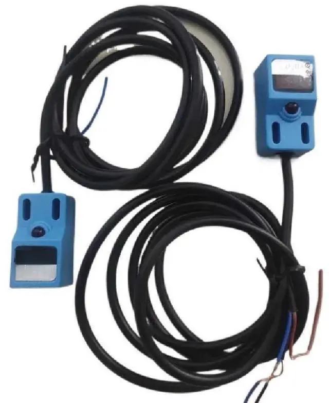 Main image of 2 NPN proximity switches