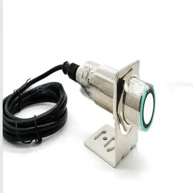 Main image of M30 ultrasonic distance sensor switch type analog type receiving and transmitting high frequency distance 2 meters