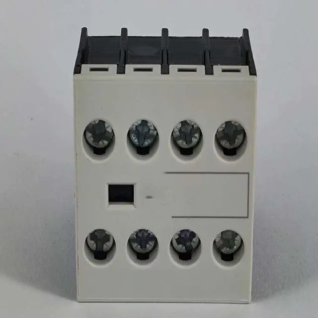 Main image of DILAC-XHI22/40/31/13/04 contactor auxiliary contact