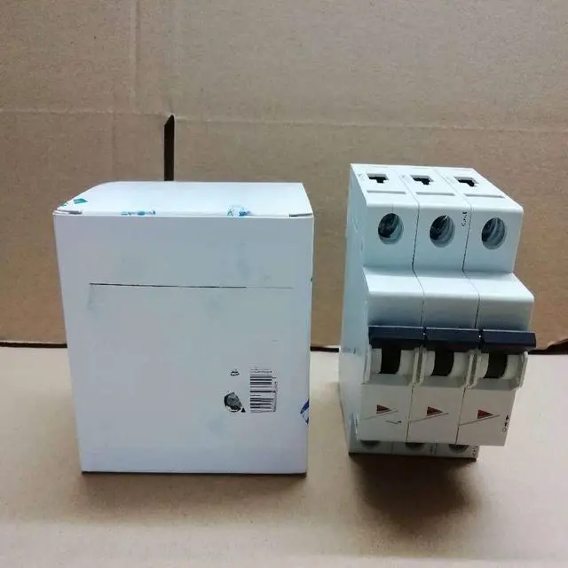 Main image of 1 piece FAZ-C10/3 3P C10A high breaking miniature circuit breaker air switch genuine
