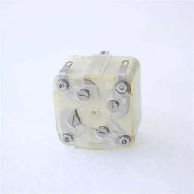 Main image of Suitable for 15PF radio recorder variable adjustable capacitor hard pin positive insertion pin