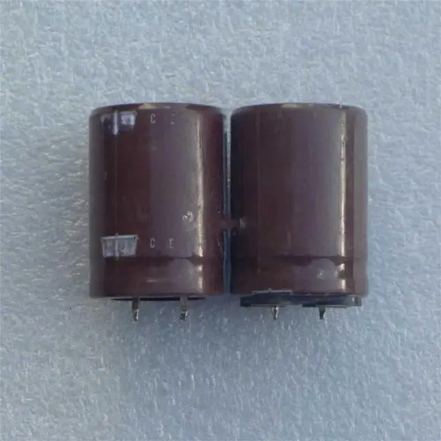 Main image of 400V 220UF electrolytic capacitor