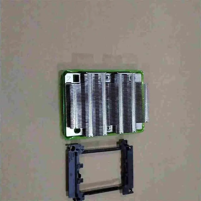 Main image of Suitable for R640 R740 R740XD server radiator C6R9H 0C6R9H