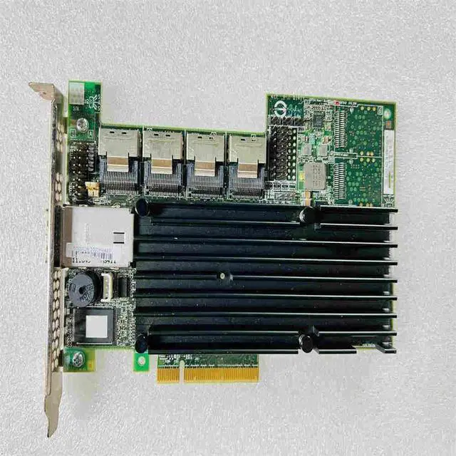 Main image of 9750-16i4e controller card