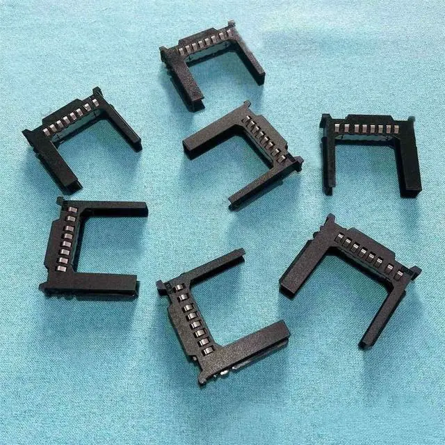 Main image of 7pcs/batch for R440 R450 R750 R750X R940 R840 R640 R740 R740xd 14 2.5 inch hard drive blank filler RJ8J9