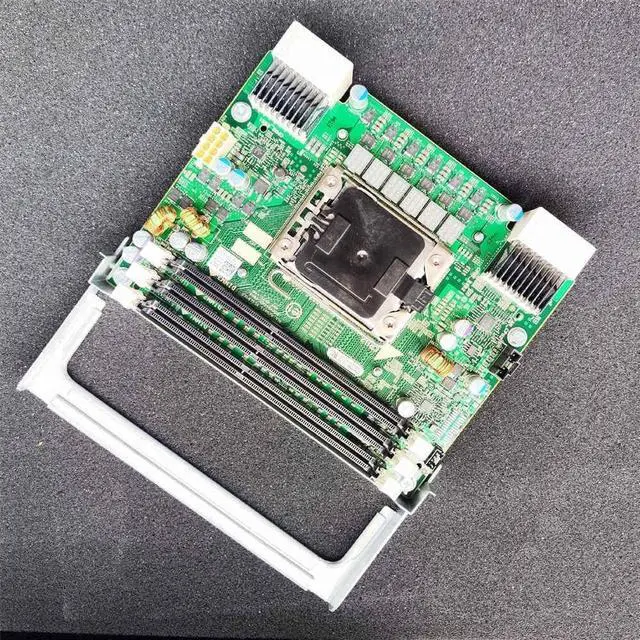 Main image of For T5500 2nd CPU Memory Riser 0F623F