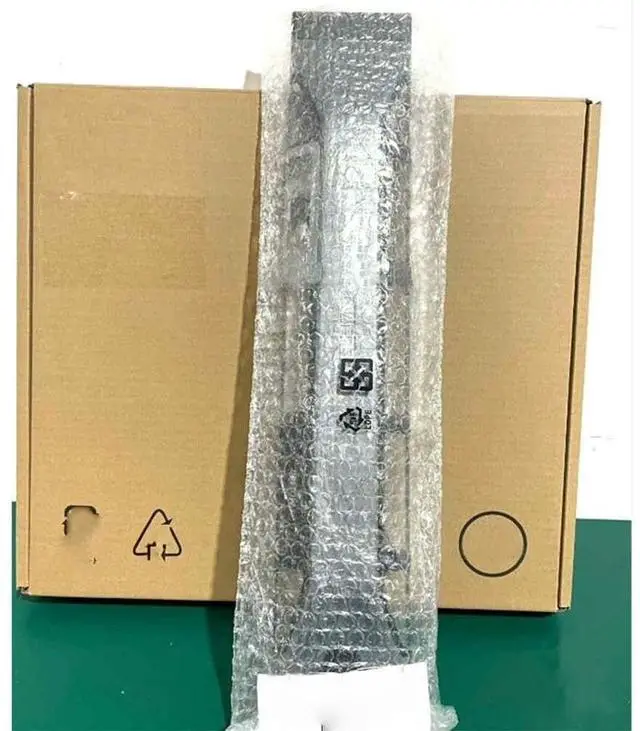 Main image of For MD1400 2U front bezel panel with key 4RT4V 04RT4V