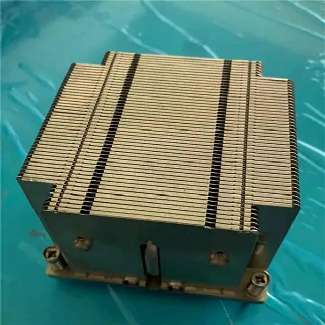 Main image of FOR SNK-P0038PS 1366 1356 heat sink 2U