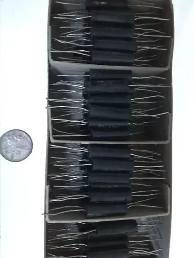 Main image of 10PCS 2DL52E 100mA 5KV High Voltage Diode