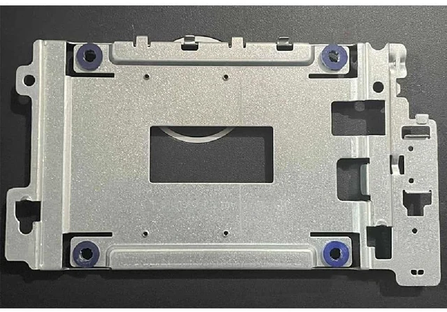 Main image of 2.5-inch hard drive/solid-state drive bays for M72e, M73, M92p, and M93p motherboards.