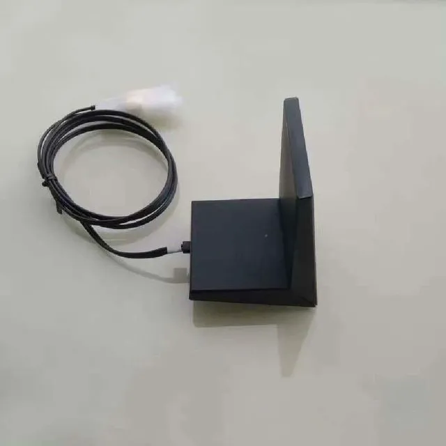 Main image of Mobile antenna suitable for 2T2R, 14007-00410200