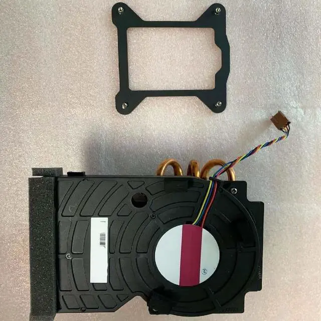 Main image of Copper heatsink for 115X M540B M530B CPUs, with fan and base 5H40U92979