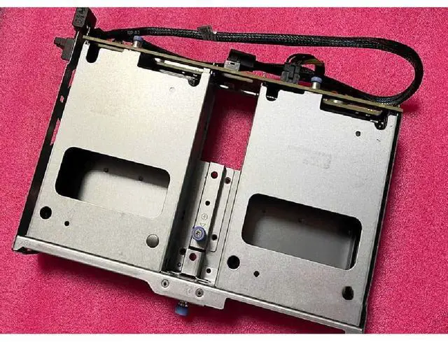 Main image of Rear hard drive bays for R740XD (2 x 3.5"/SSD) backplate and drive cage 0YWTC2 0W6W09