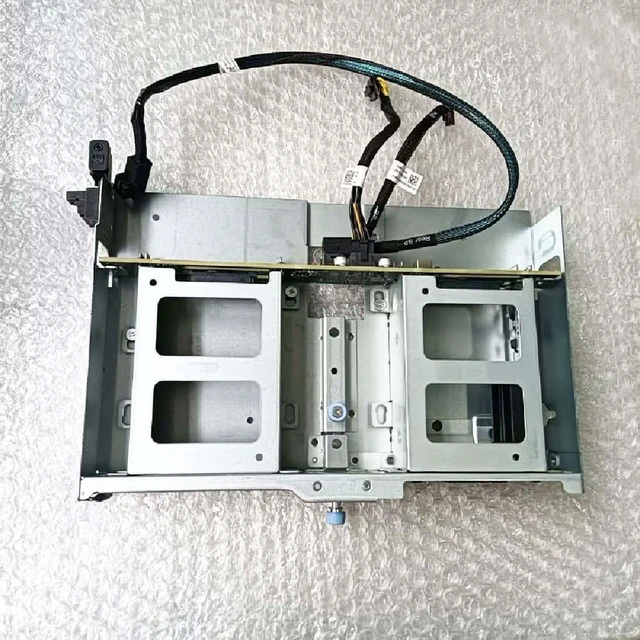 Main image of 2.5-inch x 4 rear hard drive bays for R740xd 12-bay servers WMJR0 0WMJR0