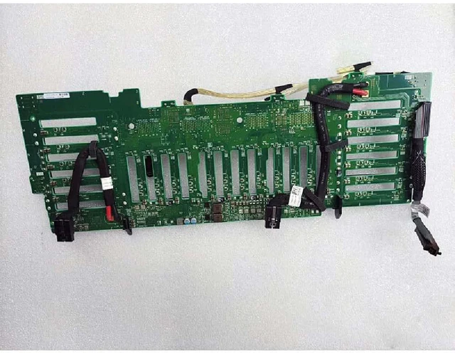 Main image of Backplane for V3665 R930 24-bay 2.5-inch hard drives (including cable) 0V3665
