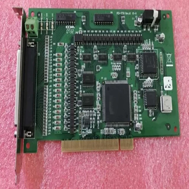 Main image of PCI-1750 data acquisition card with 32 independent digital I/O counters.