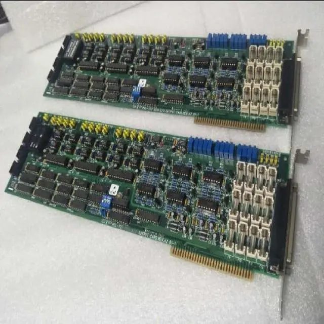 Main image of PCL-727: A2 12-channel D/A digital I/O channel analog output card