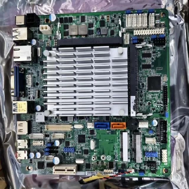 Main image of The IMB-151D-TE/D1 motherboard features an onboard J1900 CPU and is an embedded ultra-thin motherboard with 5 LAN ports, DDR3 memory, 6 USB ports, and LVDS output.